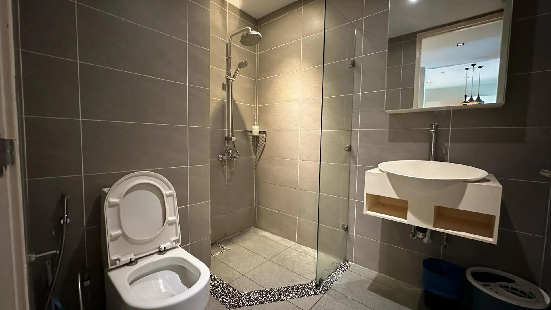 L Homestay Riverson Soho 4 Pax Kk City Near Imago Mall Kota Kinabalu